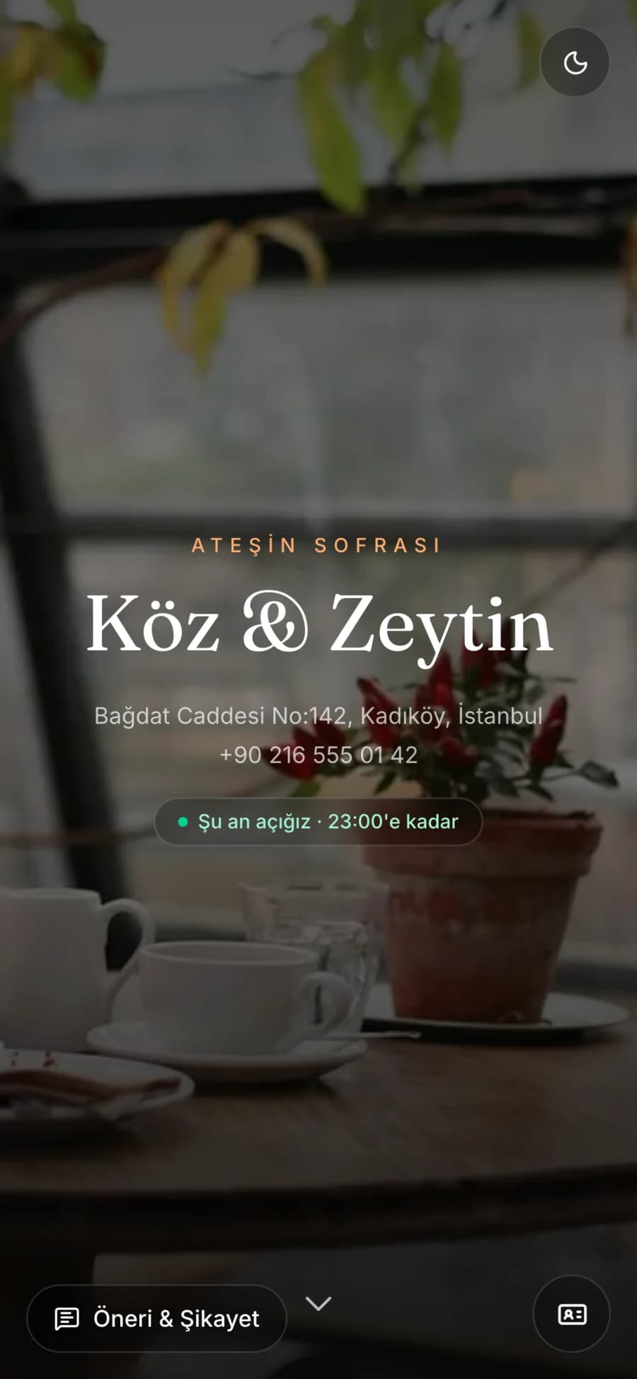 Menünün açılış ekranı: işletme adı, adres ve açık rozeti